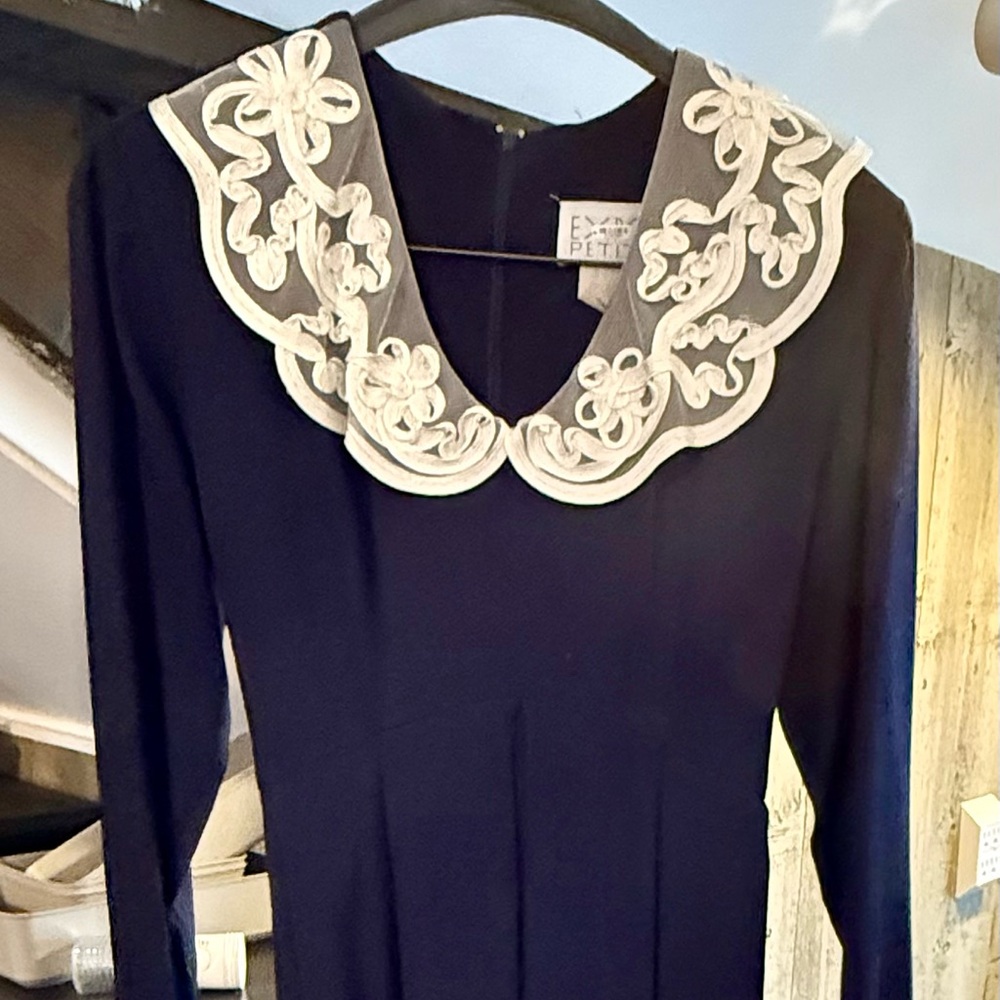 Elegant Black Long Sleeve Dress